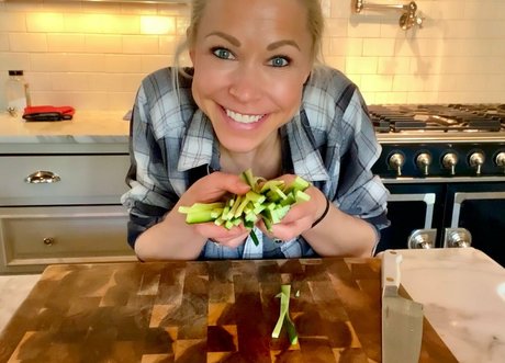 gigieatss adult model img