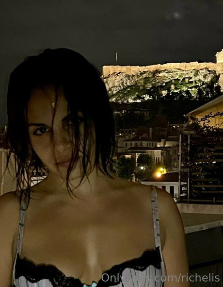 richelis exclusive actress photo