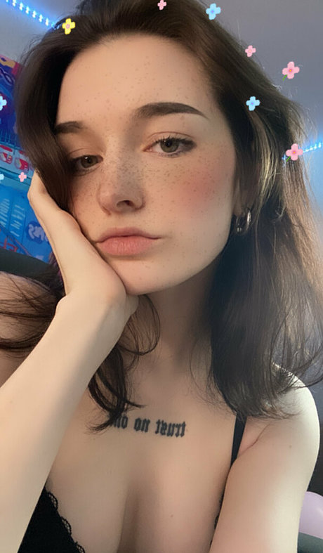 ronnie moon free beautiful star picture