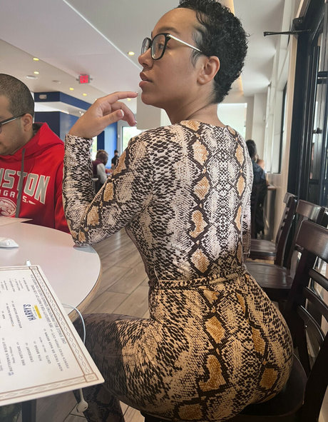 asian top onlyfans top pic