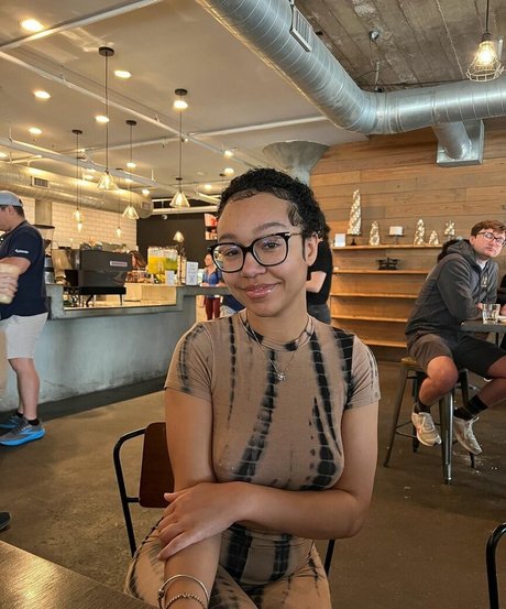 Caileneasely pornstar free photos