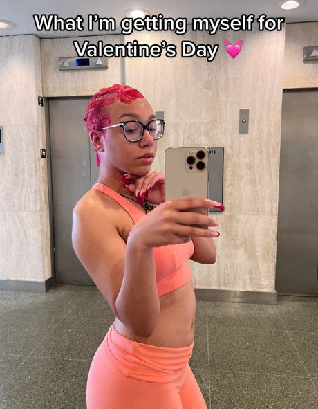 Caileneasely pornstar hot gallery