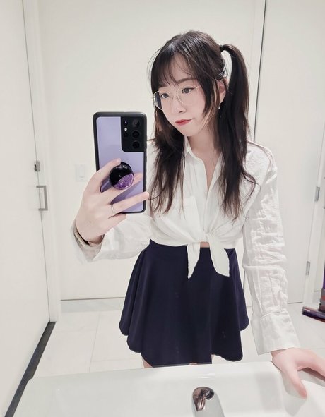 lolnatsumiii model art pictures