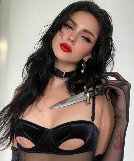 autumngravesz star nudes gallery