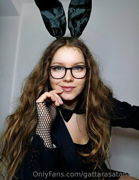 gattarasatanica hot model img