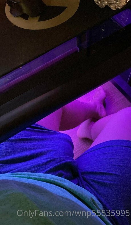 wnp55535995 pornstar adult images