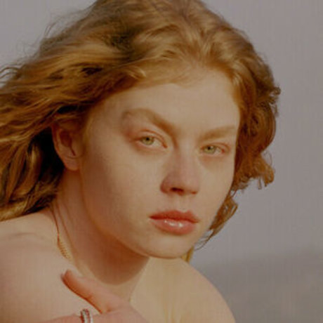 Emma Heedles star pretty photo