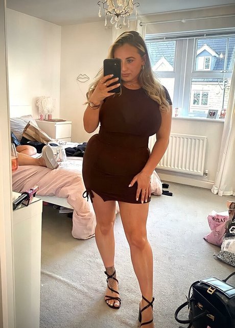 Tiffany Harrison star adult pic