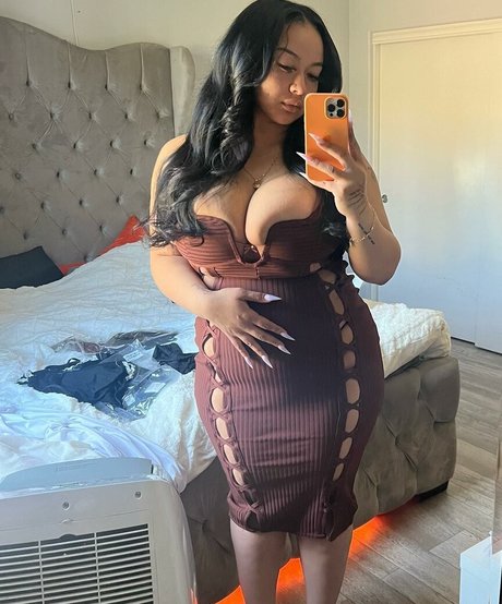 Bree Candace model art galleries