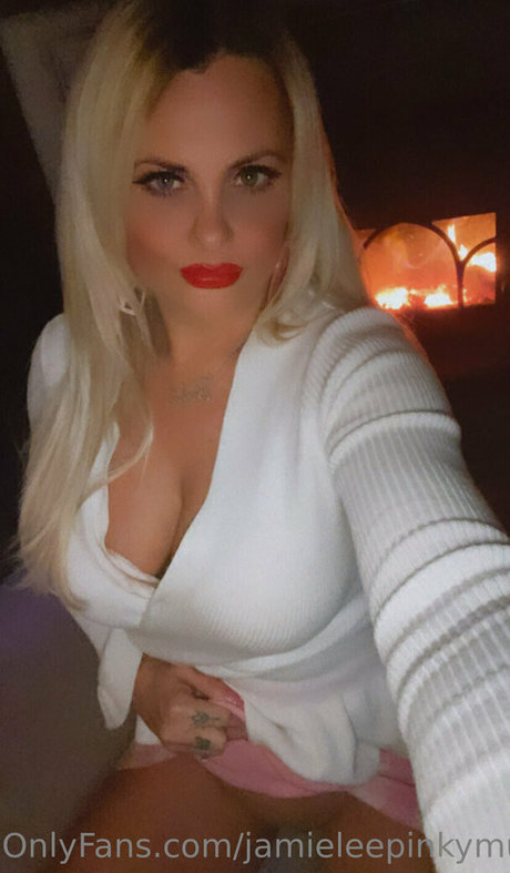 Jamieleepinkymummy pornstar free galleries