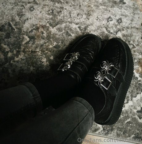 lilithlilian star hot photo