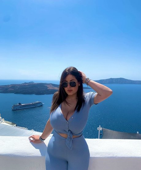 curvy girls onlyfans beautiful naked gallery