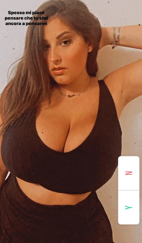 spy onlyfans beautiful porn picture