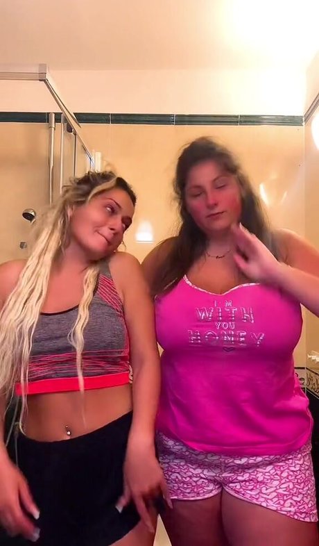 Jolanda Tummolillo top model photo