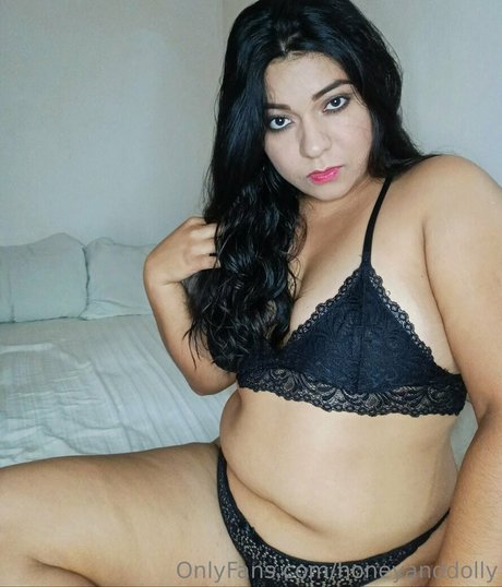 honeyanddolly perfect model pic