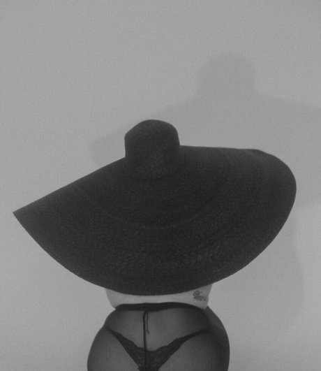 Paige Mary Grace star pretty galleries