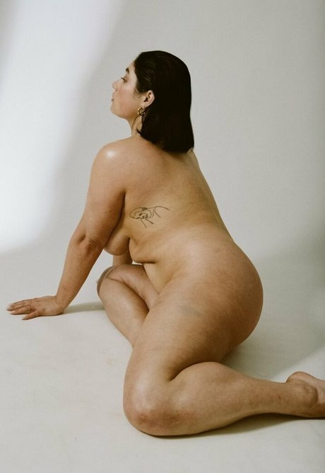 Paige Mary Grace exclusive star galleries