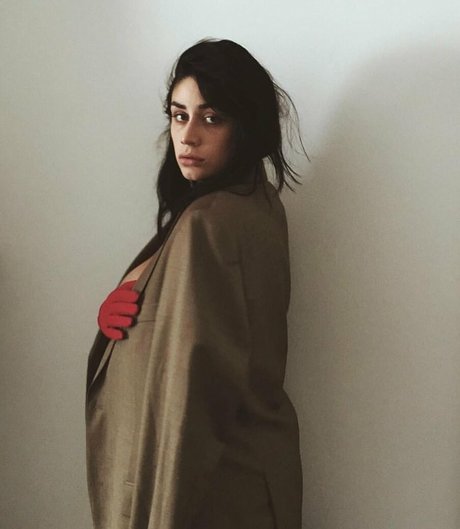 Paige Mary Grace sex model gallery