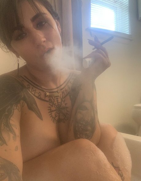 freyjaluv1 xxx star picture