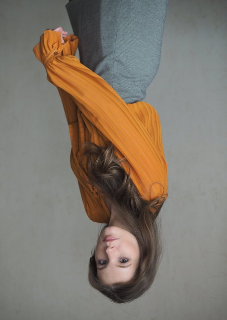 Anyutamoor pretty actress gallery