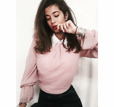 Paola Arena model nude gallery