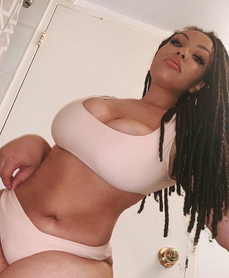 Teeee pornstar sexy archive