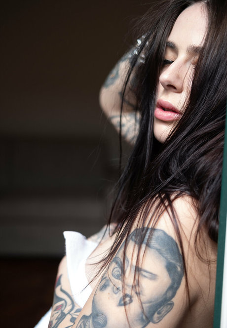 vickyohw nice model img