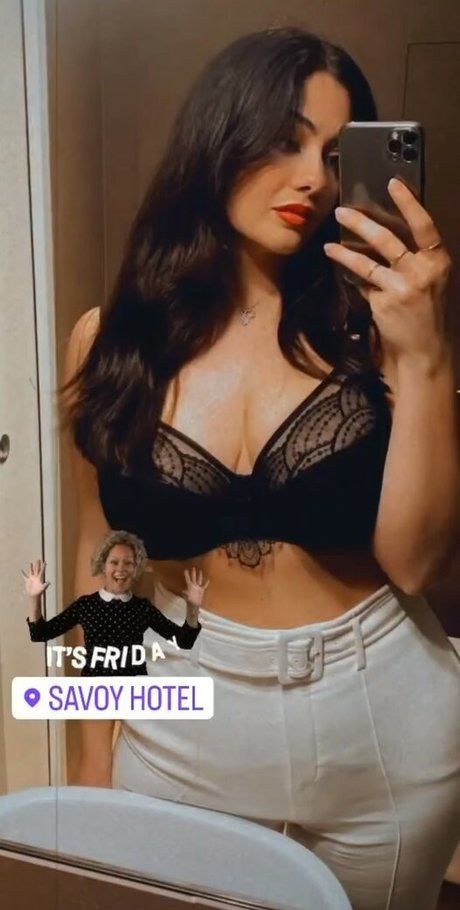 Paola Torrente nudes actress pictures