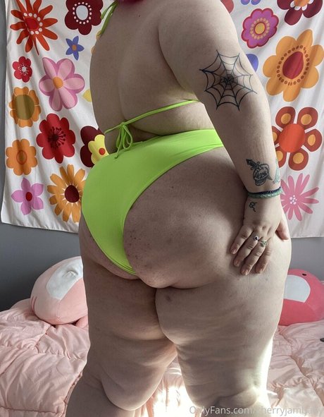 cherryjambaby model nice photo