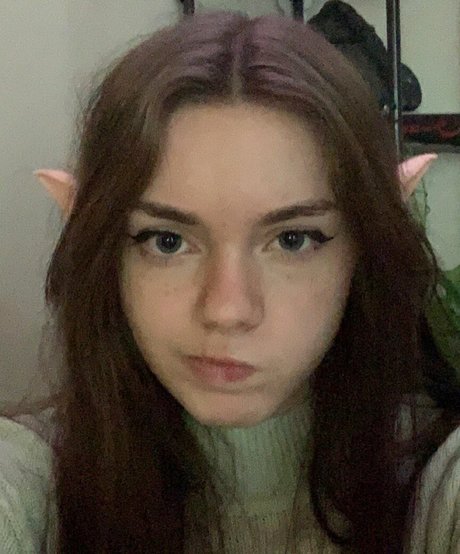 Rosiemx x sex model photos