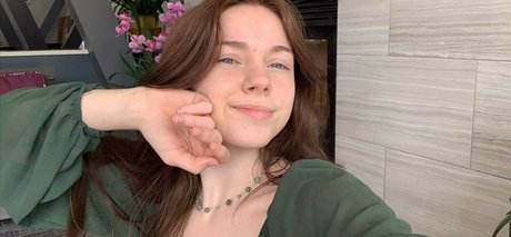 Rosiemx x model art picture