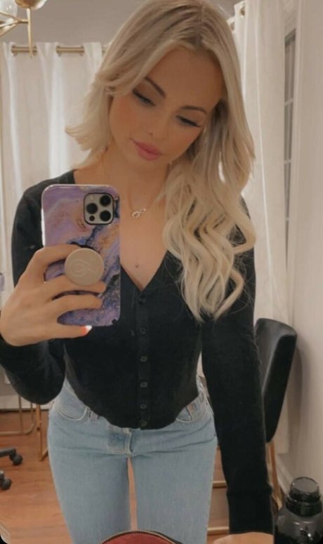 Katja Glieson art pornstar pic