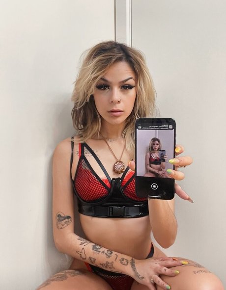 pyxiedragon star xxx galleries