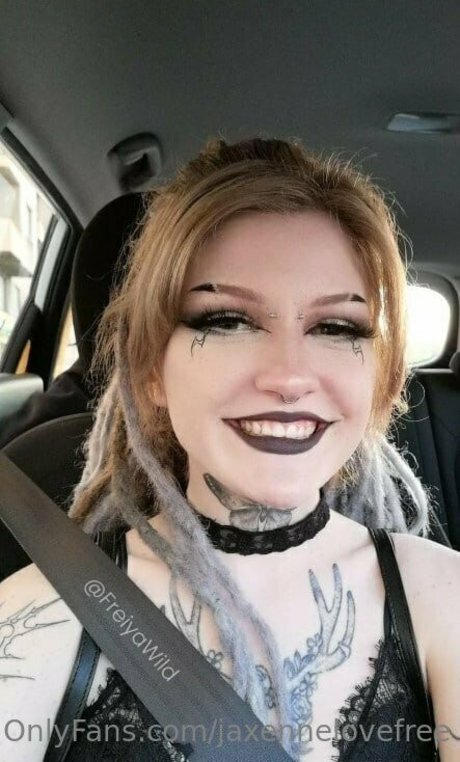 jaxennelovefree pornstar hot pic