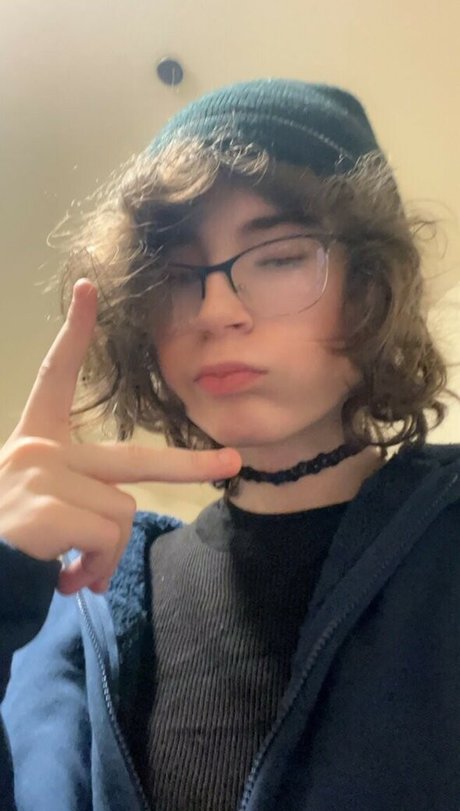 Bellafwee pornographic star gallery