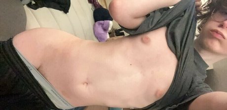 Bellafwee star nude gallery