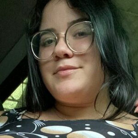 Samille Martins perfect model image