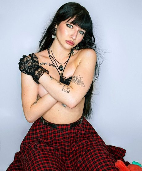 Jesscorbino perfect model image