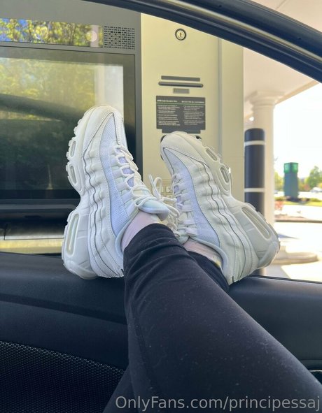 principessaj art star photo