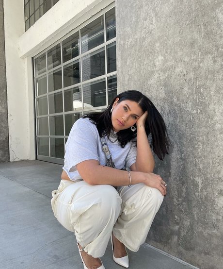 La Tecia Thomas pretty actress images