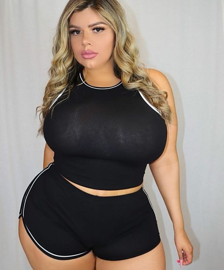 Michelle Mendez model hd archive