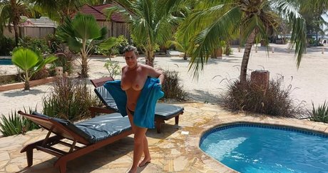 funcoupleforfree Quick model image