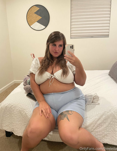 freeleila model hd pics