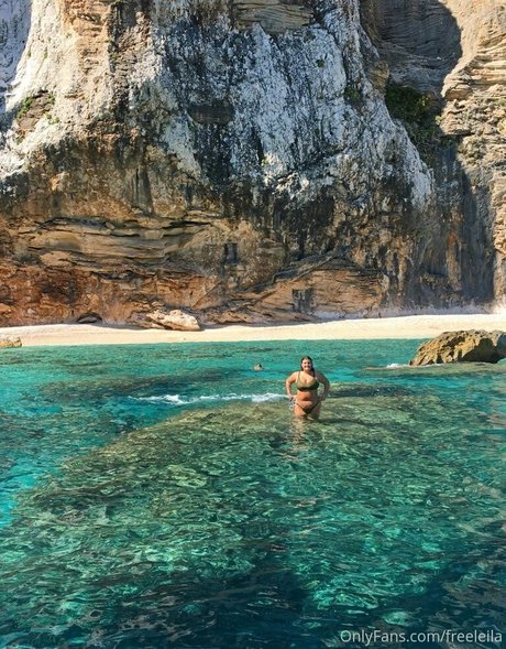 freeleila model nudes picture