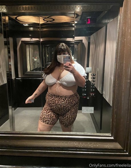 freeleila star high quality images