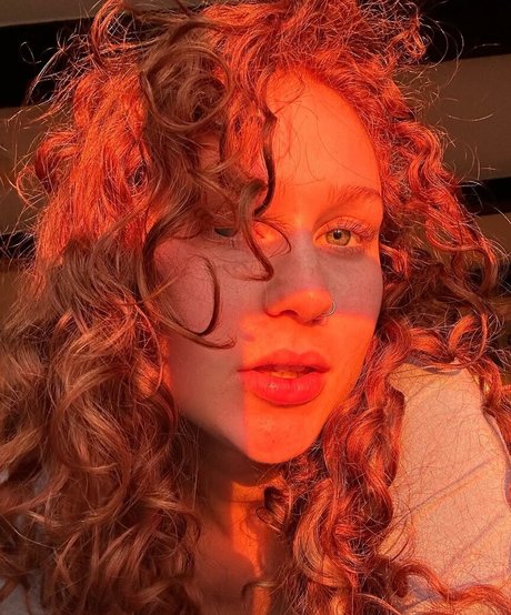 hairy legs onlyfans naked images