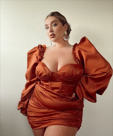 Taya Christian pornographic star pics