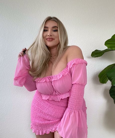 Taya Christian model erotic img