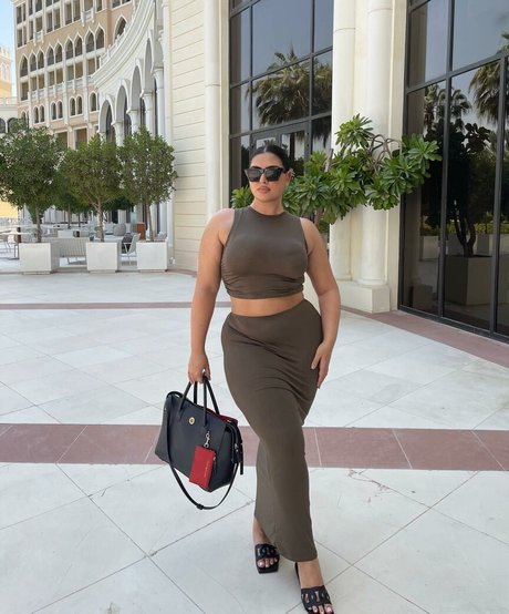 Irena Drezi xxx actress archive