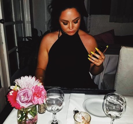 Anjadee hd model archive